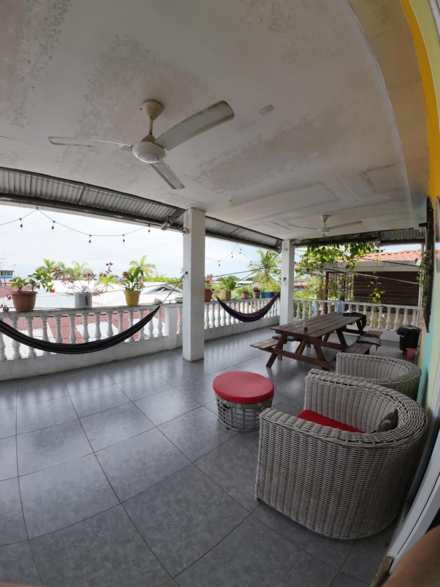 Cataleya Hostel Bocas Town Kültér fotó